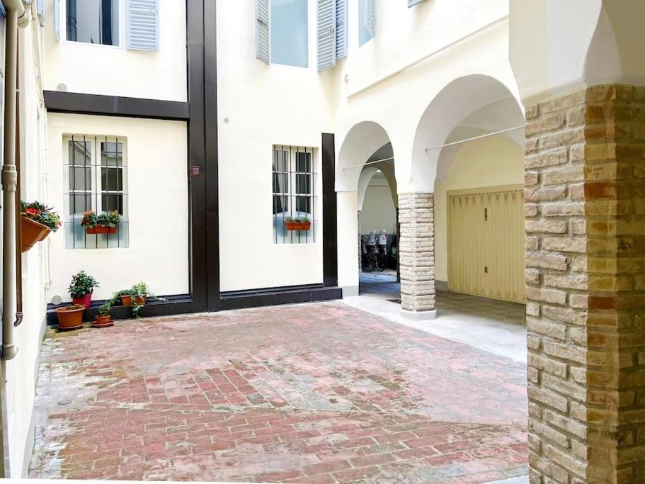 Suite 9, Parma Centro エクステリア 写真